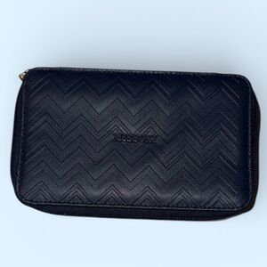 Missoni Dark Blue Chevron Missoni navy blue amenity bag, exclusive for Delta